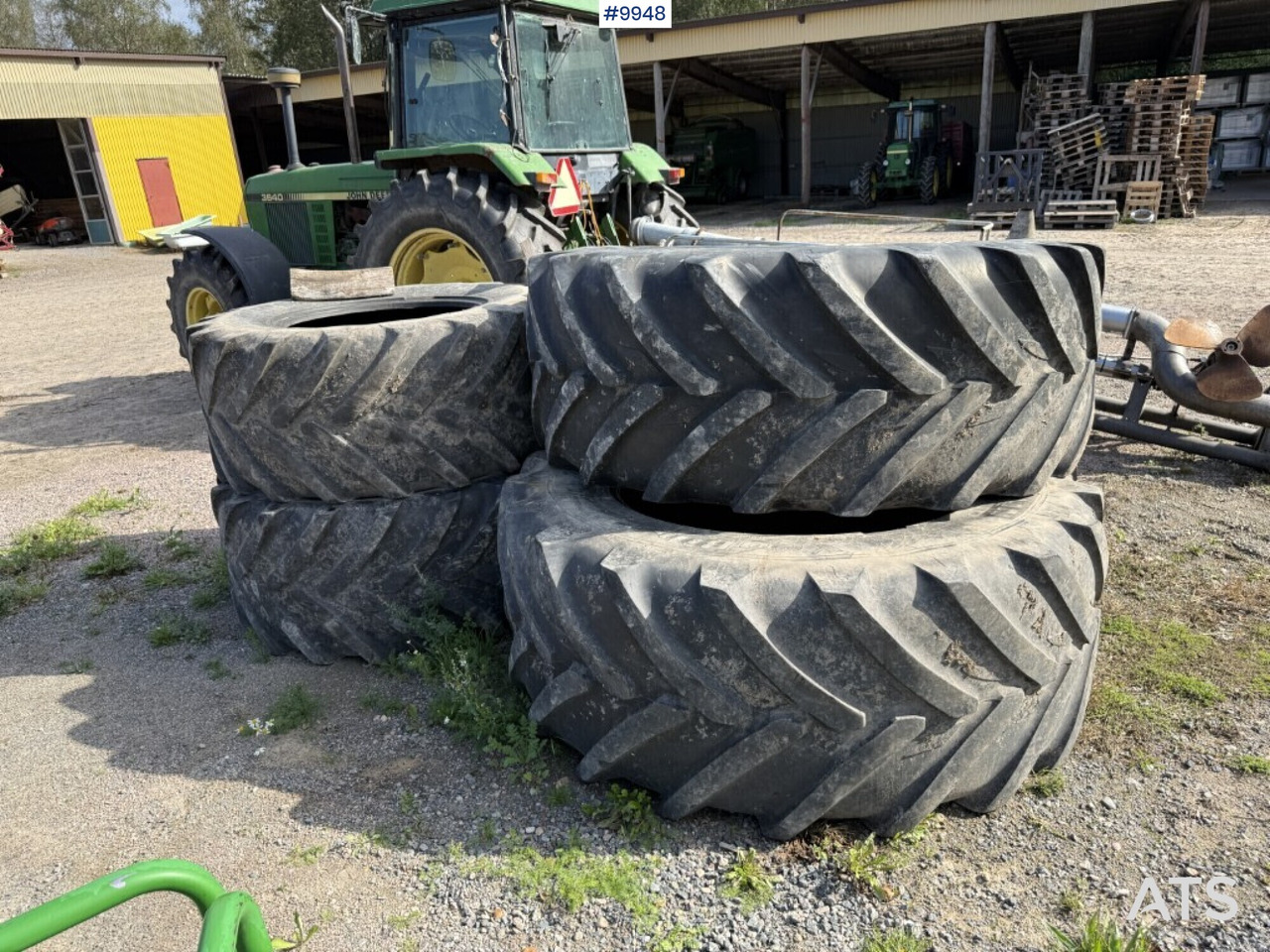 Däck till traktor Michelin fram och bak - الإطارات - جرار: صور 1 Däck till traktor Michelin fram och bak - الإطارات - جرار: صور 1