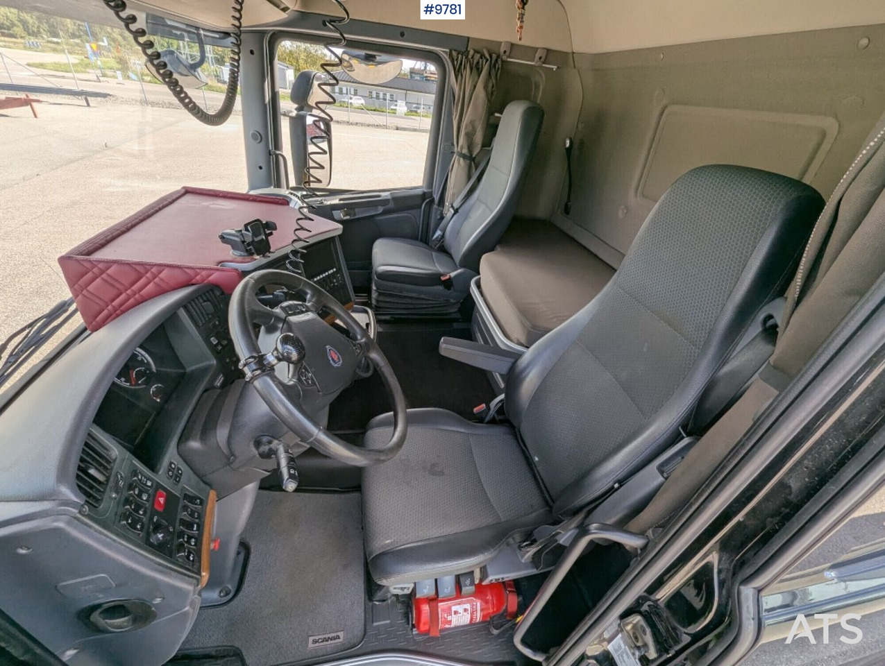 Dump truck Scania R520 8X4 - قلابات: صور 5 Dump truck Scania R520 8X4 - قلابات: صور 5