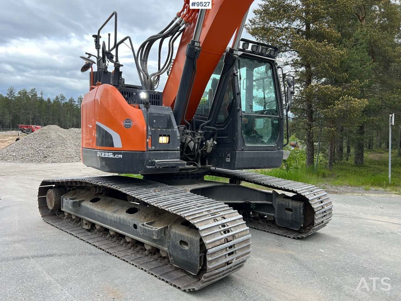 Excavator Doosan DX235 LCR-5 with excavator system (SEE VIDEO) - حفارات زحافة: صور 5 Excavator Doosan DX235 LCR-5 with excavator system (SEE VIDEO) - حفارات زحافة: صور 5