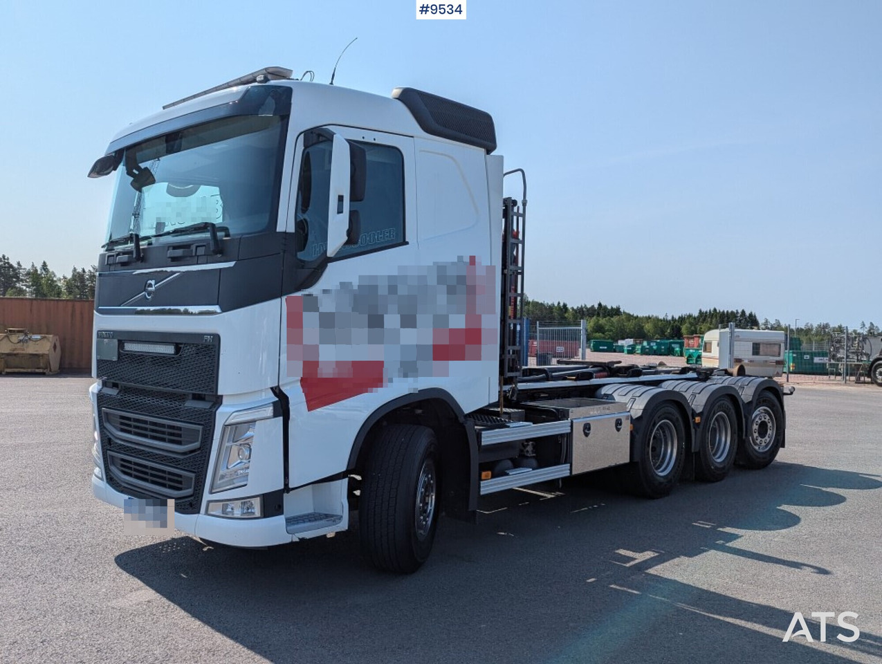 Hooklift Truck Volvo FH540 8x4 (SEE VIDEO) - شاحنة ذات الخطاف: صور 1 Hooklift Truck Volvo FH540 8x4 (SEE VIDEO) - شاحنة ذات الخطاف: صور 1