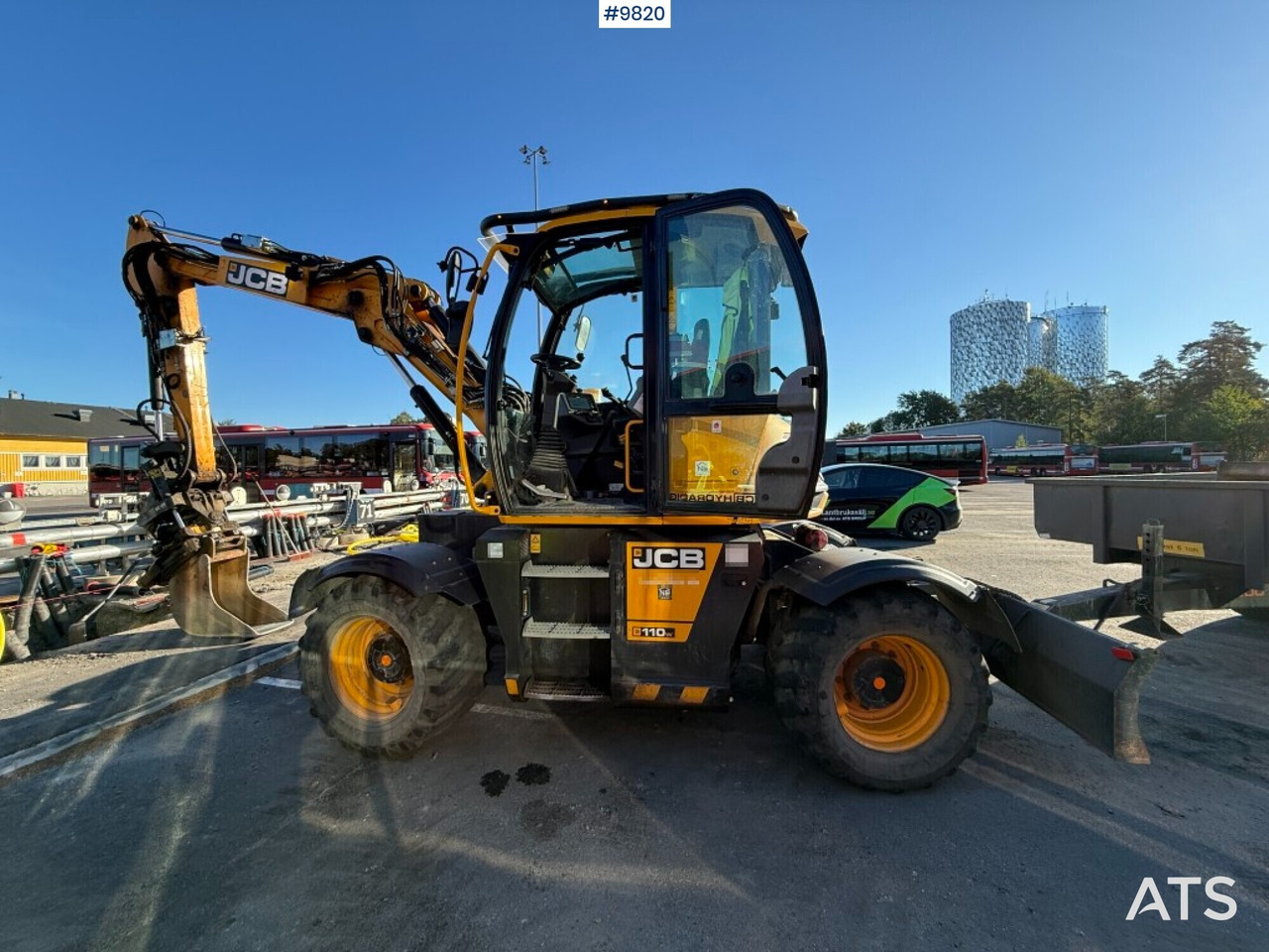 JCB Hydradig 110w wheel excavator with tiltrotator and attachments - حفارة على عجلات: صور 4 JCB Hydradig 110w wheel excavator with tiltrotator and attachments - حفارة على عجلات: صور 4