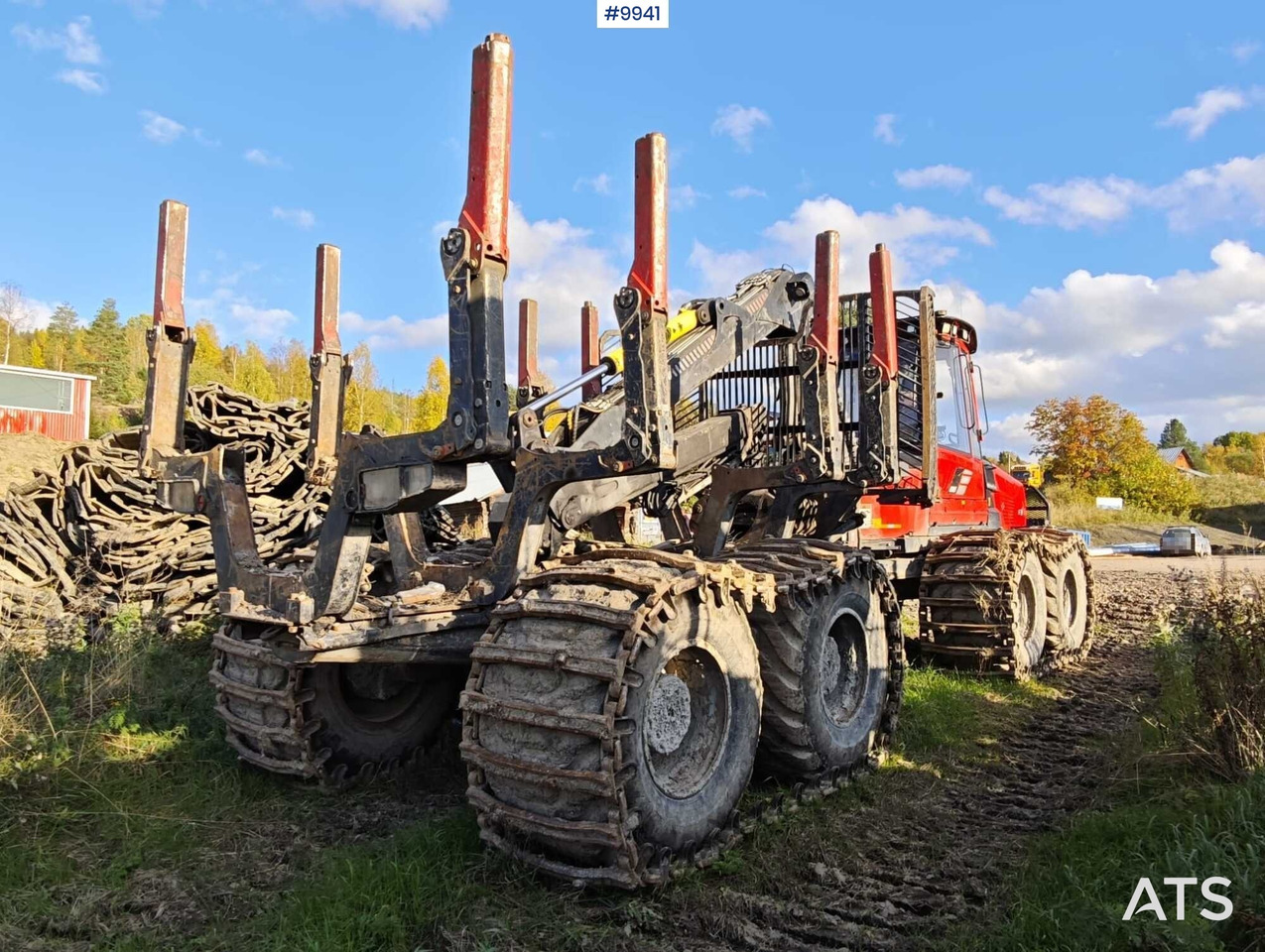 Komatsu 895 Forwarder (VIDEO) - شاحنات نقل الأخشاب في الغابات: صور 3 Komatsu 895 Forwarder (VIDEO) - شاحنات نقل الأخشاب في الغابات: صور 3