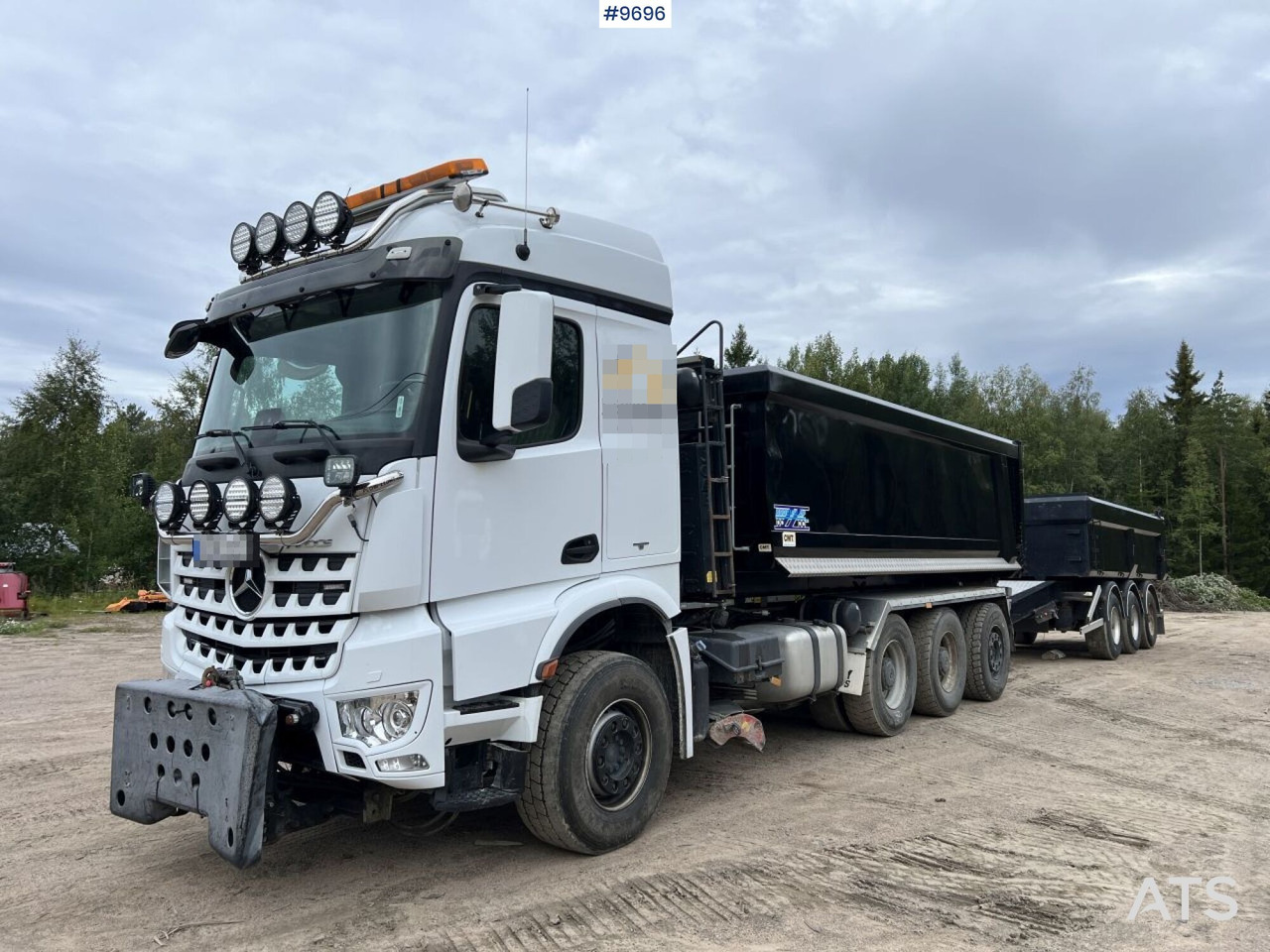 MERCEDES-BENZ AROCS Lastväxlare med 3 axlig tippvagn - شاحنة ذات الخطاف, قلابة مقطورة: صور 1 MERCEDES-BENZ AROCS Lastväxlare med 3 axlig tippvagn - شاحنة ذات الخطاف, قلابة مقطورة: صور 1