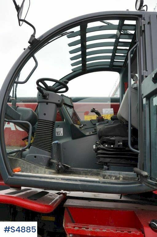 Magni RTH 6,30 SH-M/C Around turning telescopic loader - رافعة تلسكوبية: صور 3 Magni RTH 6,30 SH-M/C Around turning telescopic loader - رافعة تلسكوبية: صور 3