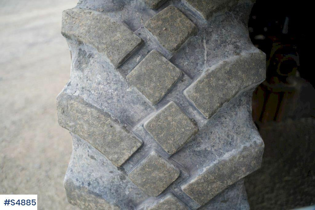 رافعة تلسكوبية Magni RTH 6,30 SH-M/C Around turning telescopic loader: صور 13