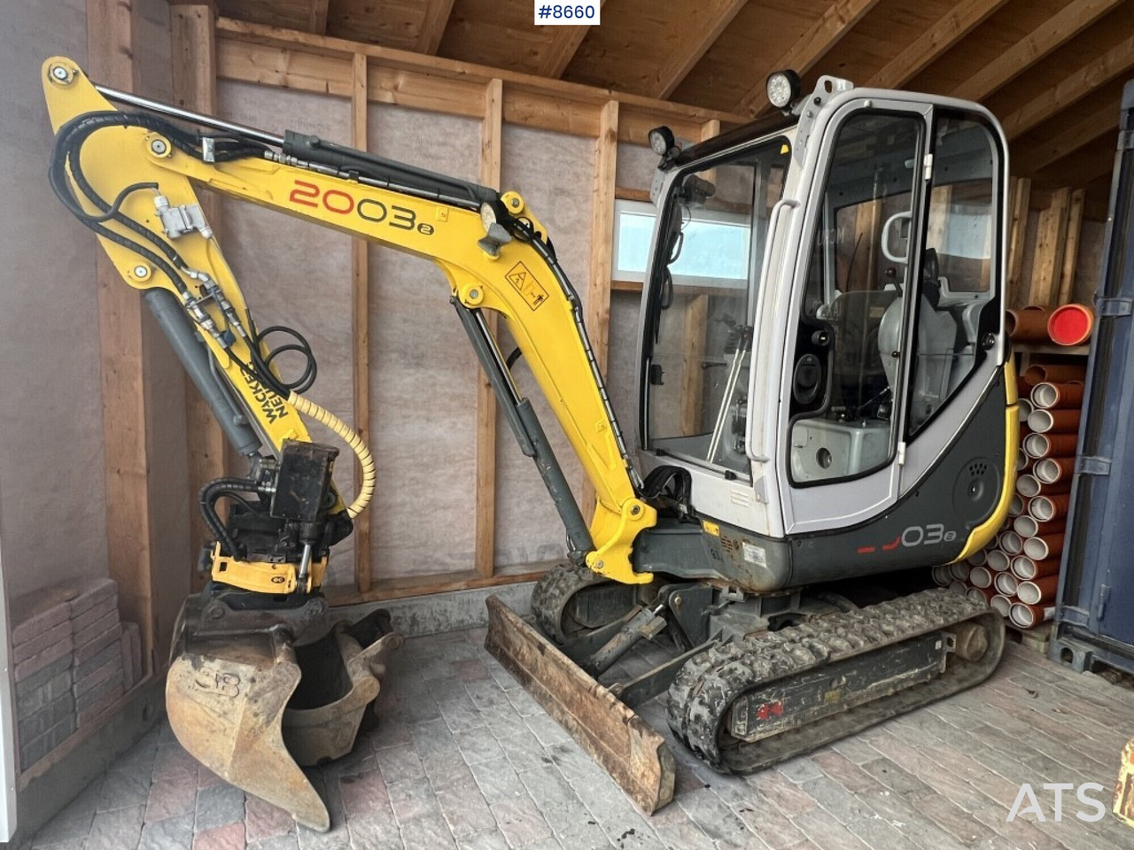 Mini excavator - Wacker Neuson 2003RD - حفارة: صور 1 Mini excavator - Wacker Neuson 2003RD - حفارة: صور 1