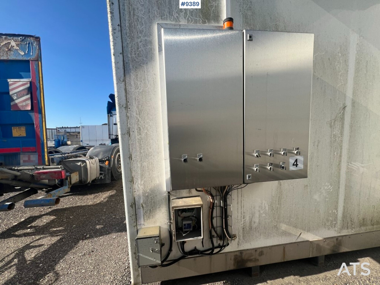 Refrigerated trailer box - Lagab - 6ton - جسم السيارة - ثلاجة: صور 3 Refrigerated trailer box - Lagab - 6ton - جسم السيارة - ثلاجة: صور 3