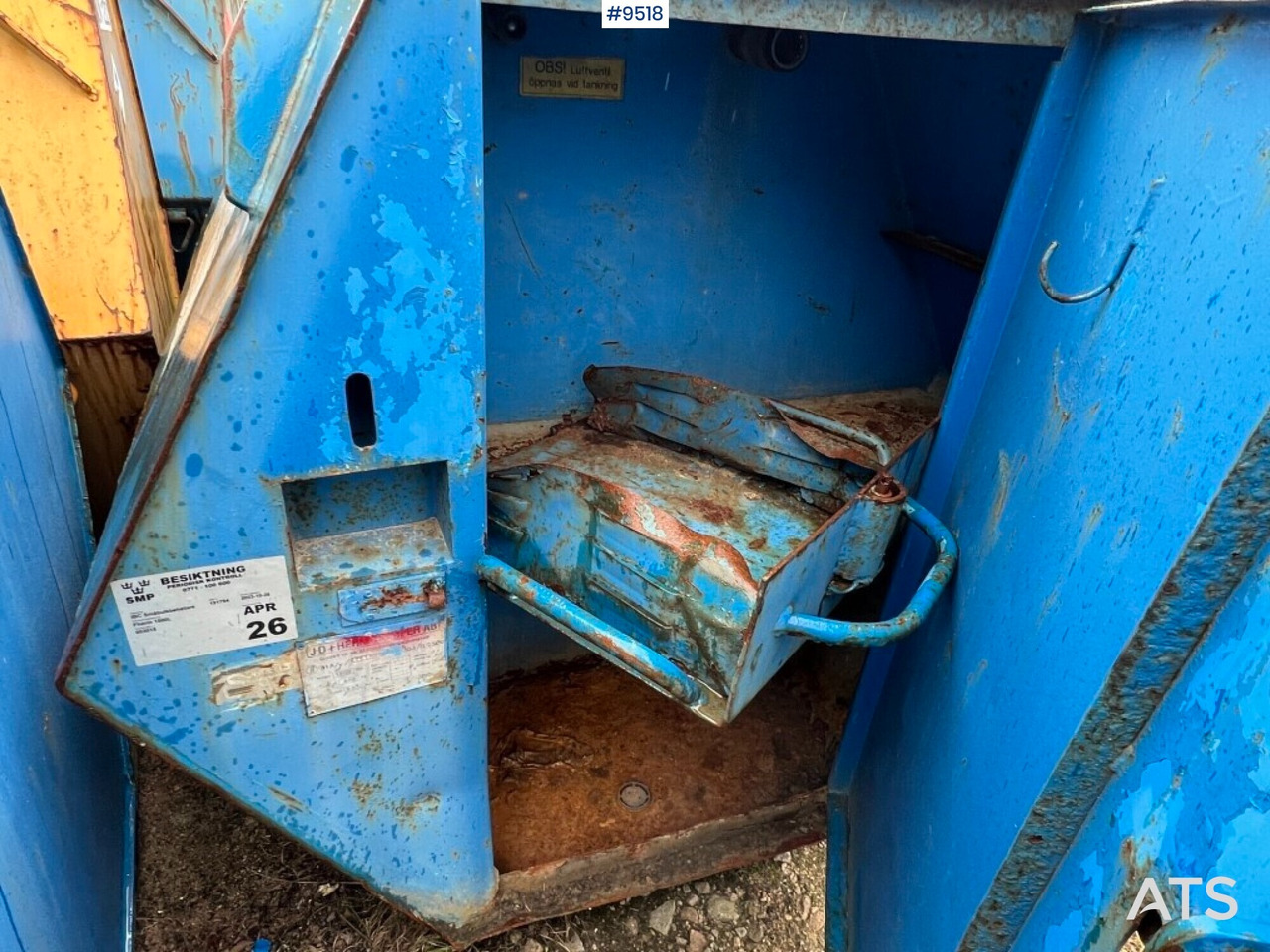 Tank diesel - 1,5 cubic - J-O Fherm dumper - خزان تخزين: صور 5 Tank diesel - 1,5 cubic - J-O Fherm dumper - خزان تخزين: صور 5