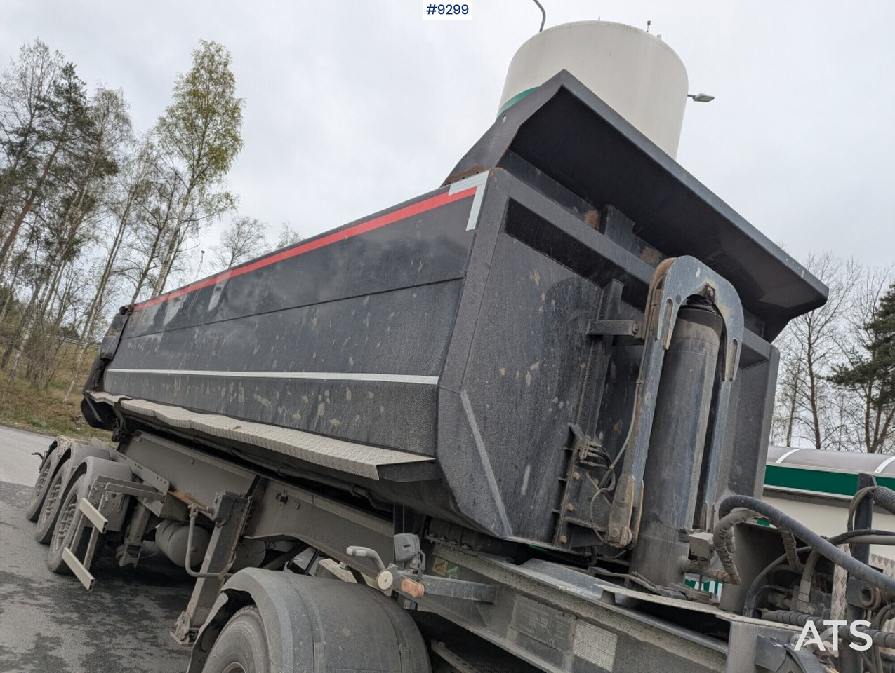 Tractor Unit Mercedes-Benz Arocs 3351 6x4 with tipper trailer - شاحنة جرار: صور 5 Tractor Unit Mercedes-Benz Arocs 3351 6x4 with tipper trailer - شاحنة جرار: صور 5