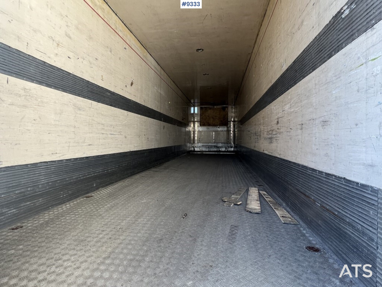 Trailer NOPA SL 240 - بصندوق مغلق نصف مقطورة: صور 4 Trailer NOPA SL 240 - بصندوق مغلق نصف مقطورة: صور 4