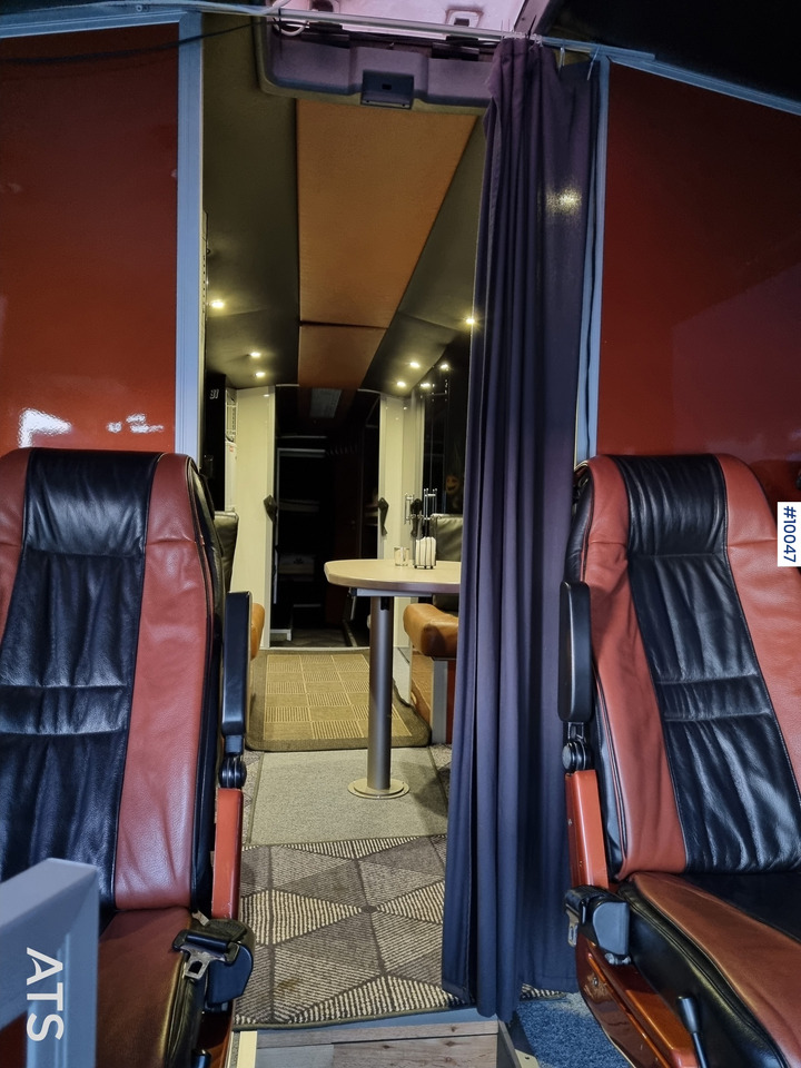 كرفان فان VOLVO B10M-70B Motorhome / Snowmobile bus with rear lift: صور 15