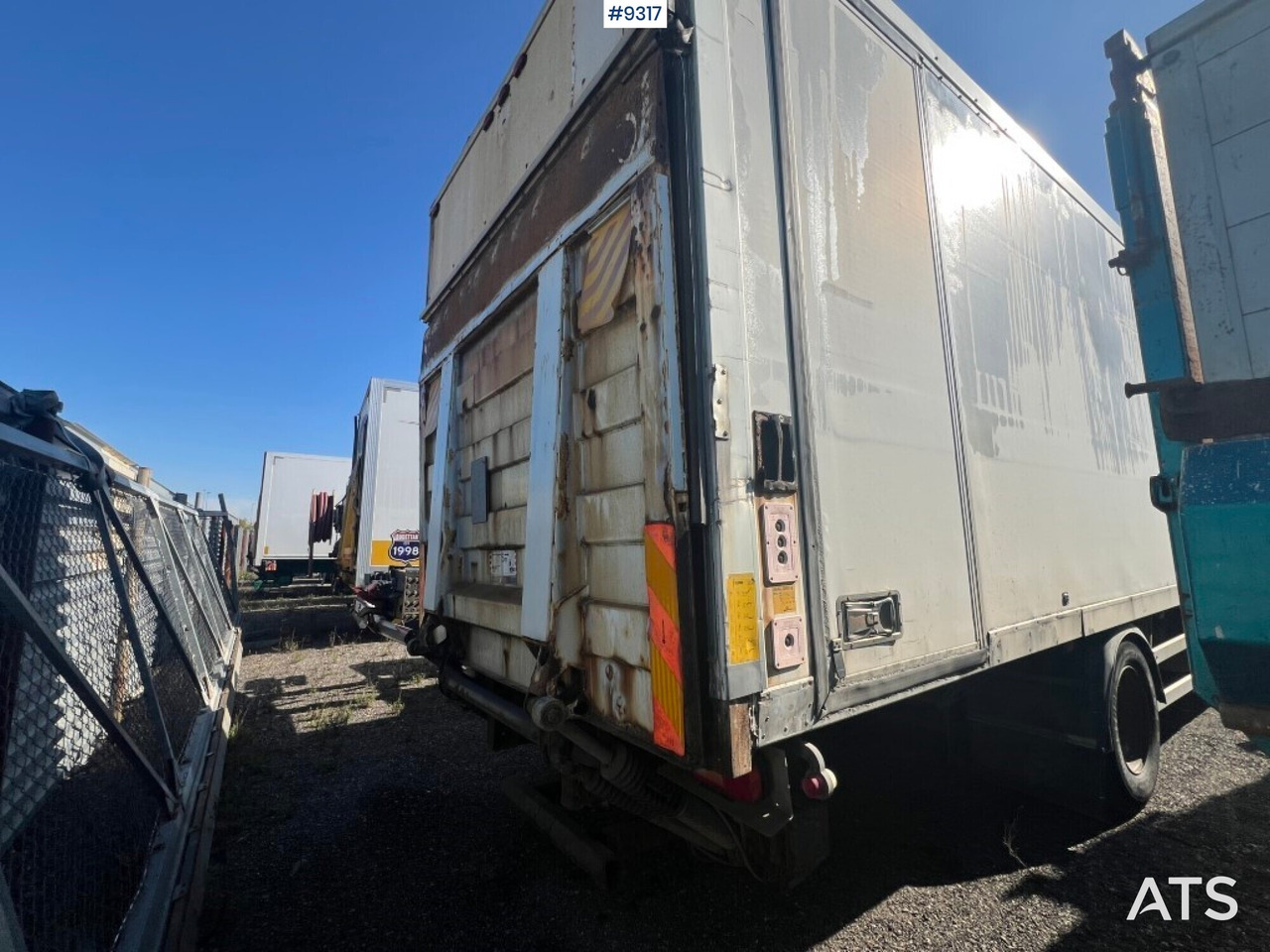 VOLVO FM-340 4X2 Box Truck - بصندوق مغلق شاحنة: صور 5 VOLVO FM-340 4X2 Box Truck - بصندوق مغلق شاحنة: صور 5