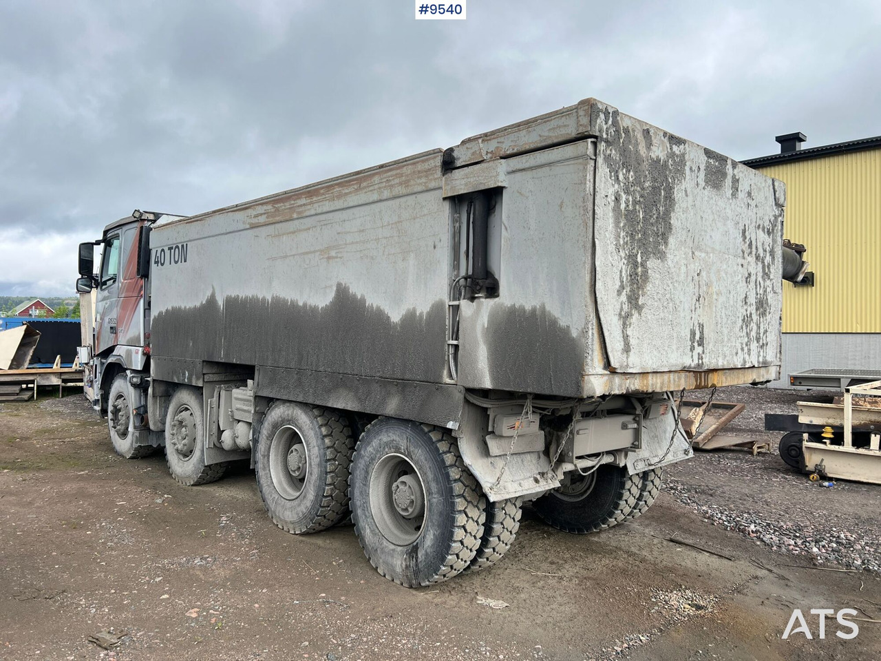 Volvo FH16 8*4 Tipper / Mining truck - قلابات: صور 3 Volvo FH16 8*4 Tipper / Mining truck - قلابات: صور 3