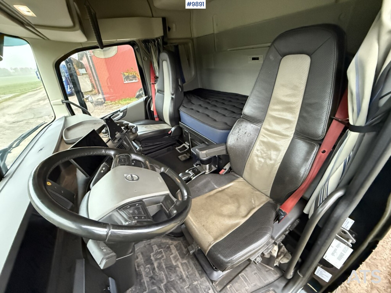 Volvo FH64 R Timber truck, trailer and crane - شاحنة قطع الأشجار, شاحنة كرين: صور 5 Volvo FH64 R Timber truck, trailer and crane - شاحنة قطع الأشجار, شاحنة كرين: صور 5