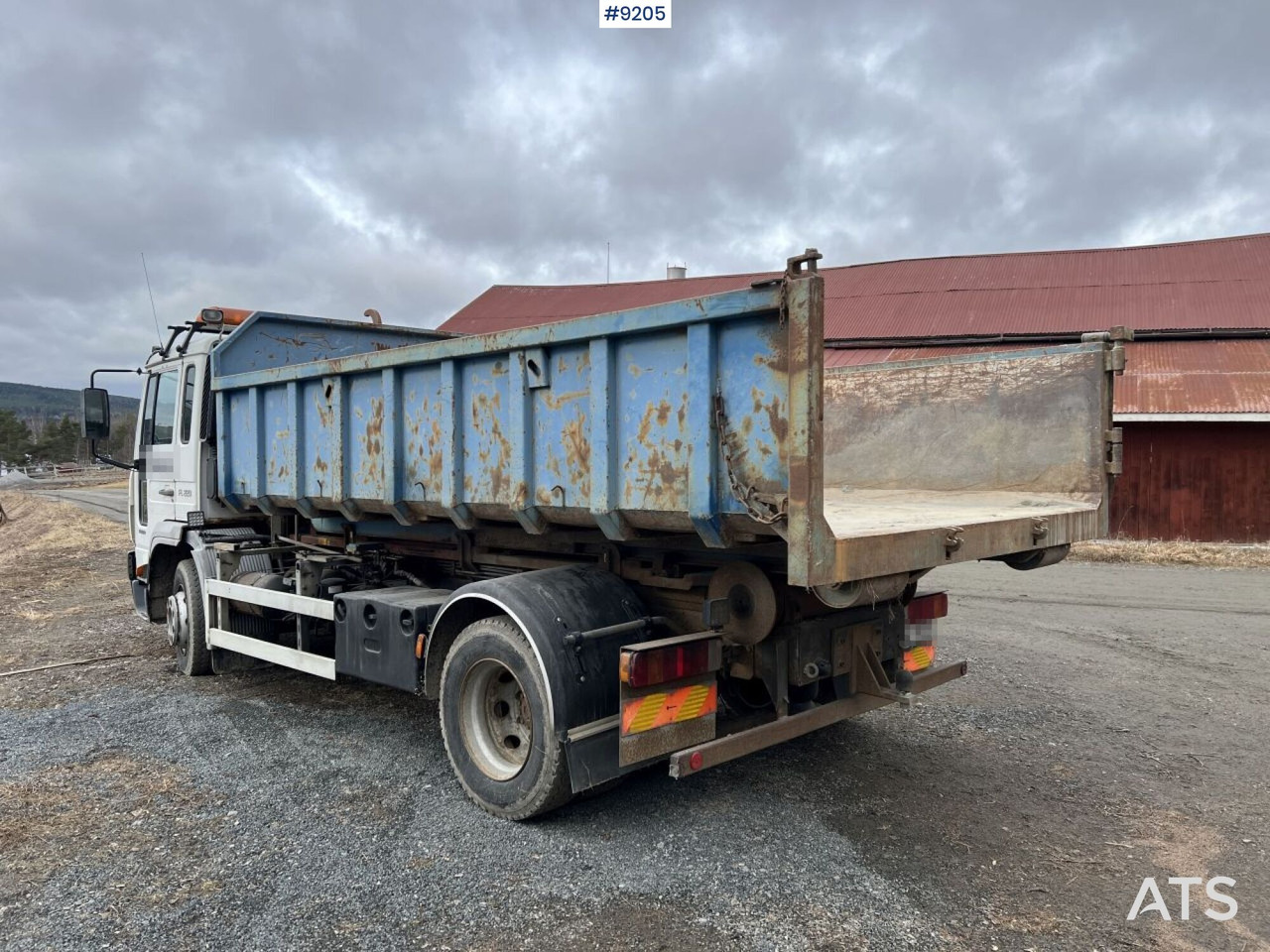 Volvo FL 6 4X2 Truncated hooklift with flatbed - شاحنة ذات الخطاف: صور 3 Volvo FL 6 4X2 Truncated hooklift with flatbed - شاحنة ذات الخطاف: صور 3