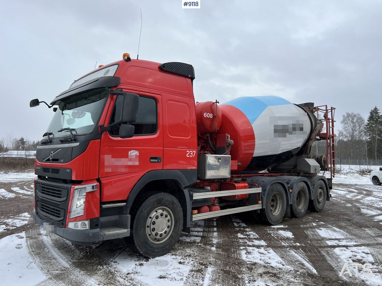 Volvo FM 8*4 Concrete truck - شاحنة خلاطة خرسانة: صور 1 Volvo FM 8*4 Concrete truck - شاحنة خلاطة خرسانة: صور 1