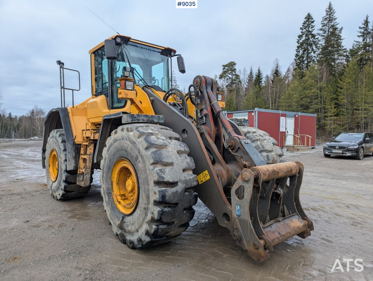 Wheel Loader Volvo L180F (SEE VIDEO) - اللودر بعجل: صور 2 Wheel Loader Volvo L180F (SEE VIDEO) - اللودر بعجل: صور 2