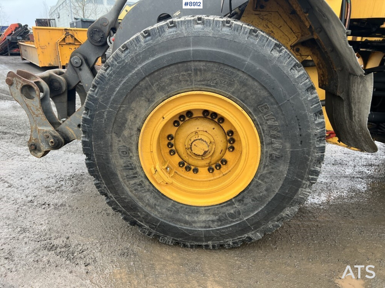 اللودر بعجل Wheel loader - Volvo L110E (SEE VIDEO): صور 43