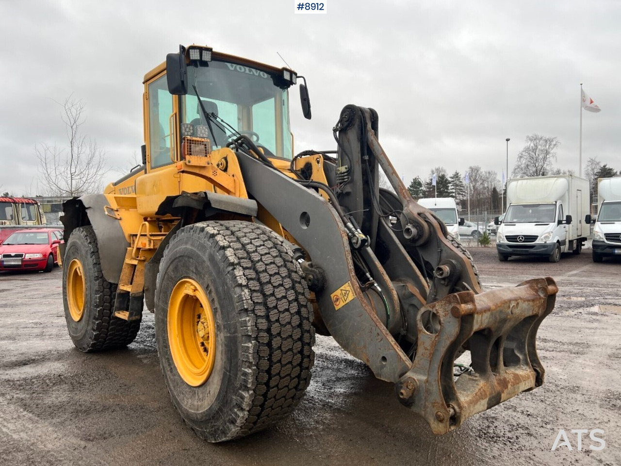 Wheel loader - Volvo L110E - اللودر بعجل: صور 2 Wheel loader - Volvo L110E - اللودر بعجل: صور 2