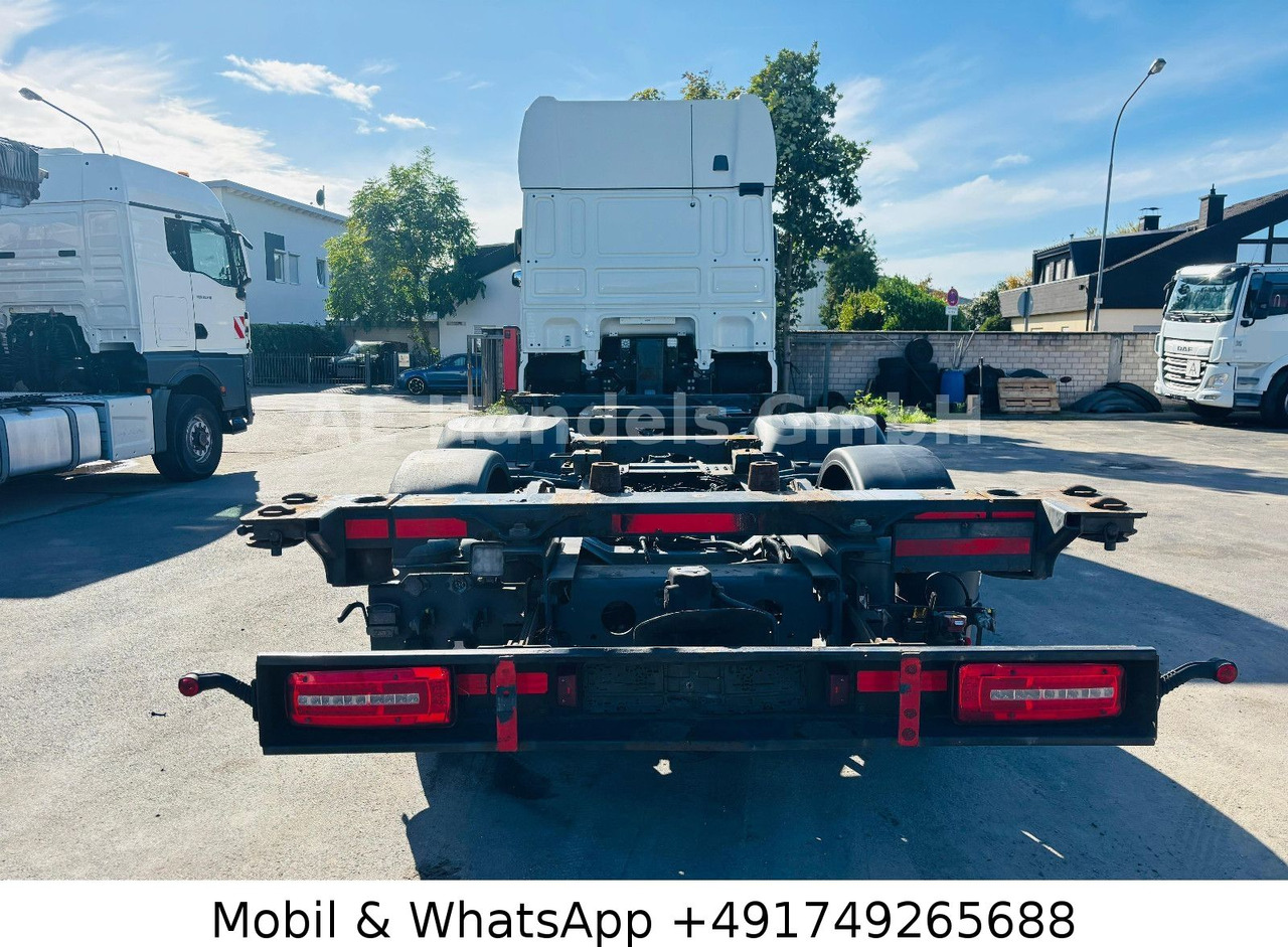 DAF XF480 SSC BDF *Retarder/Lenk+Lift/ACC/2xTank/AHK - شاحنات الحاويات/ جسم علوي قابل للتغيير شاحنة: صور 4 DAF XF480 SSC BDF *Retarder/Lenk+Lift/ACC/2xTank/AHK - شاحنات الحاويات/ جسم علوي قابل للتغيير شاحنة: صور 4