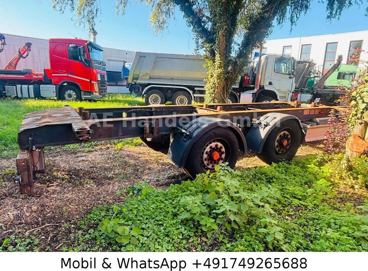 Fliegl TWP 180 Tandem Tiefgekoppelt *BWP/Scheibenbremse - الشاسية مقطورة: صور 3 Fliegl TWP 180 Tandem Tiefgekoppelt *BWP/Scheibenbremse - الشاسية مقطورة: صور 3