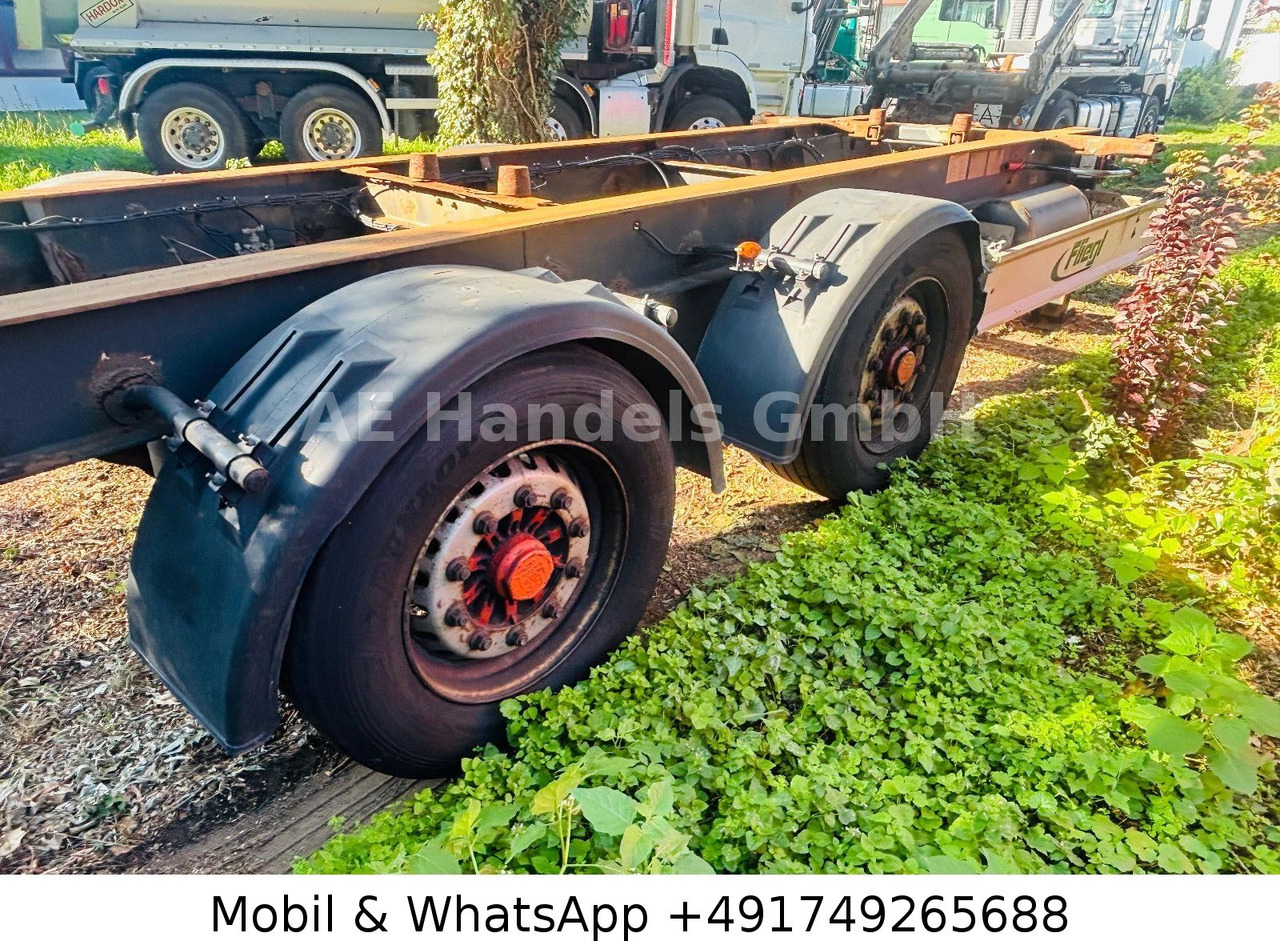 Fliegl TWP 180 Tandem Tiefgekoppelt *BWP/Scheibenbremse - الشاسية مقطورة: صور 4 Fliegl TWP 180 Tandem Tiefgekoppelt *BWP/Scheibenbremse - الشاسية مقطورة: صور 4