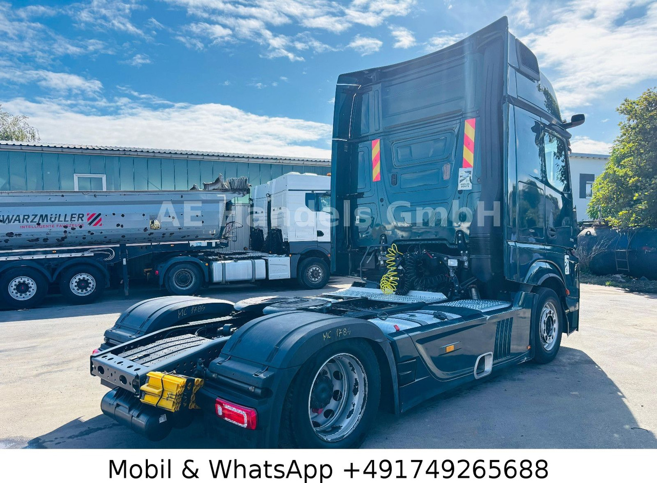 Mercedes-Benz Actros V 1843 L LL LowDeck *Retarder/ACC/2xTank - شاحنة جرار: صور 3 Mercedes-Benz Actros V 1843 L LL LowDeck *Retarder/ACC/2xTank - شاحنة جرار: صور 3