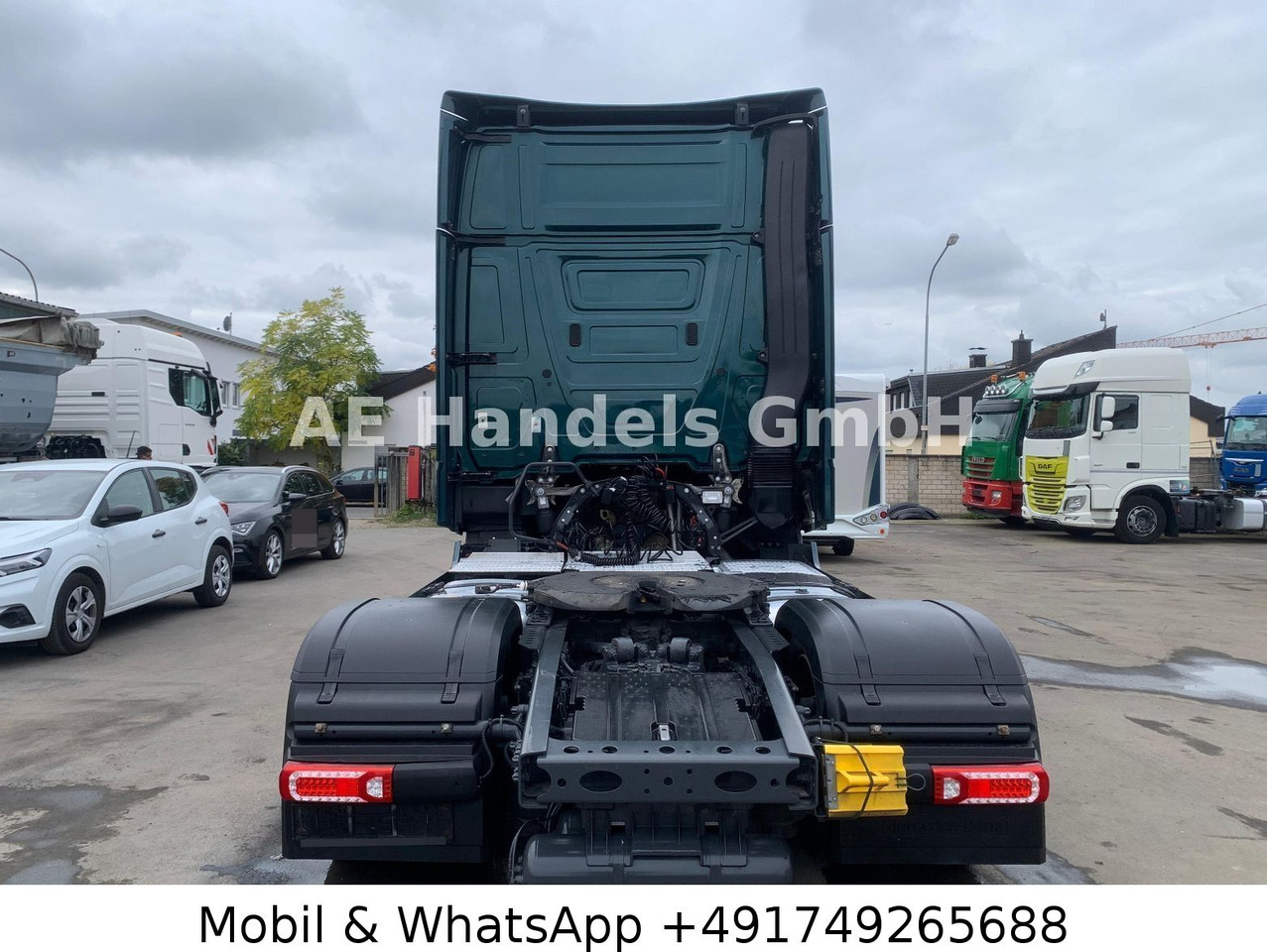 Mercedes-Benz Actros V 1843 L LL LowDeck *Retarder/ACC/2xTank - شاحنة جرار: صور 4 Mercedes-Benz Actros V 1843 L LL LowDeck *Retarder/ACC/2xTank - شاحنة جرار: صور 4