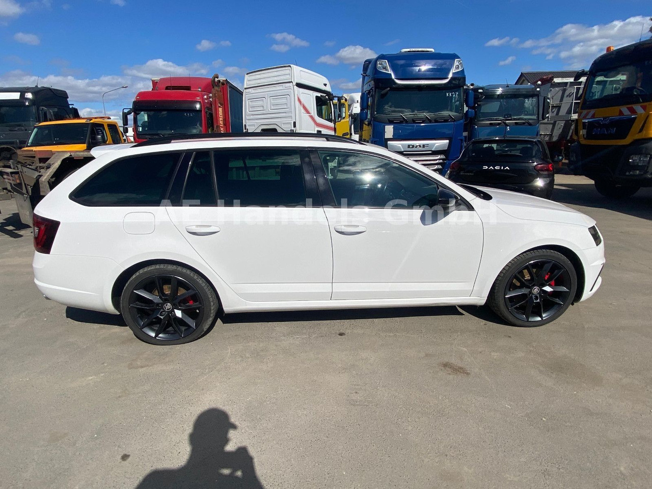 Skoda Octavia VRS Kombi 2.0 TDI *ACC/PDC/LED/1.Hand/HU - سيارة ستيشن: صور 2 Skoda Octavia VRS Kombi 2.0 TDI *ACC/PDC/LED/1.Hand/HU - سيارة ستيشن: صور 2