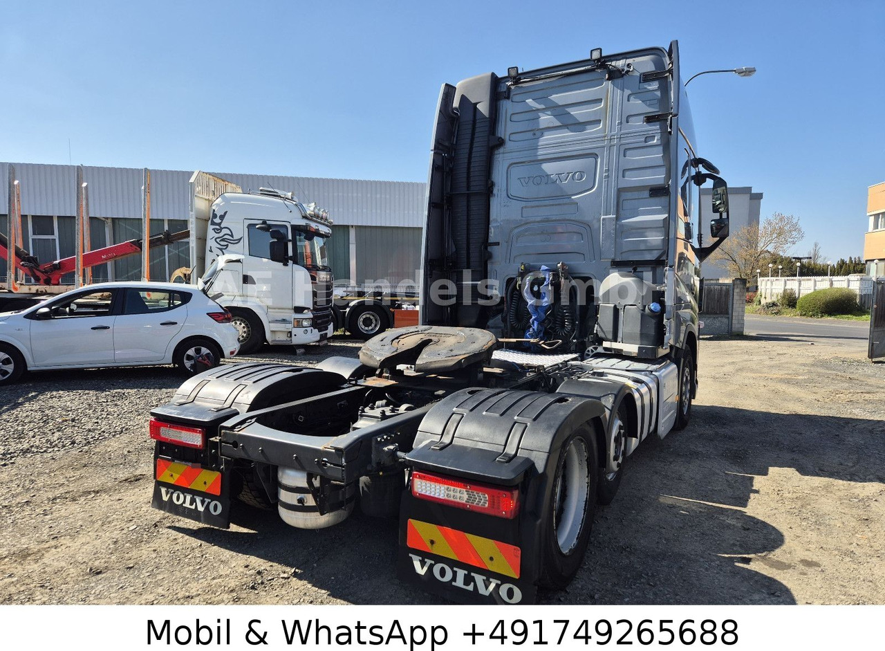 Volvo FH 460 Globe XL LL Low *Retarder/Hubsattel/Lift - شاحنة جرار: صور 3 Volvo FH 460 Globe XL LL Low *Retarder/Hubsattel/Lift - شاحنة جرار: صور 3
