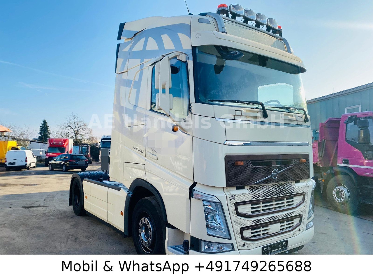 Volvo FH 540 Globe BL I-Shift Dual*VEB/2-KreisHydr/ACC - شاحنة جرار: صور 1 Volvo FH 540 Globe BL I-Shift Dual*VEB/2-KreisHydr/ACC - شاحنة جرار: صور 1