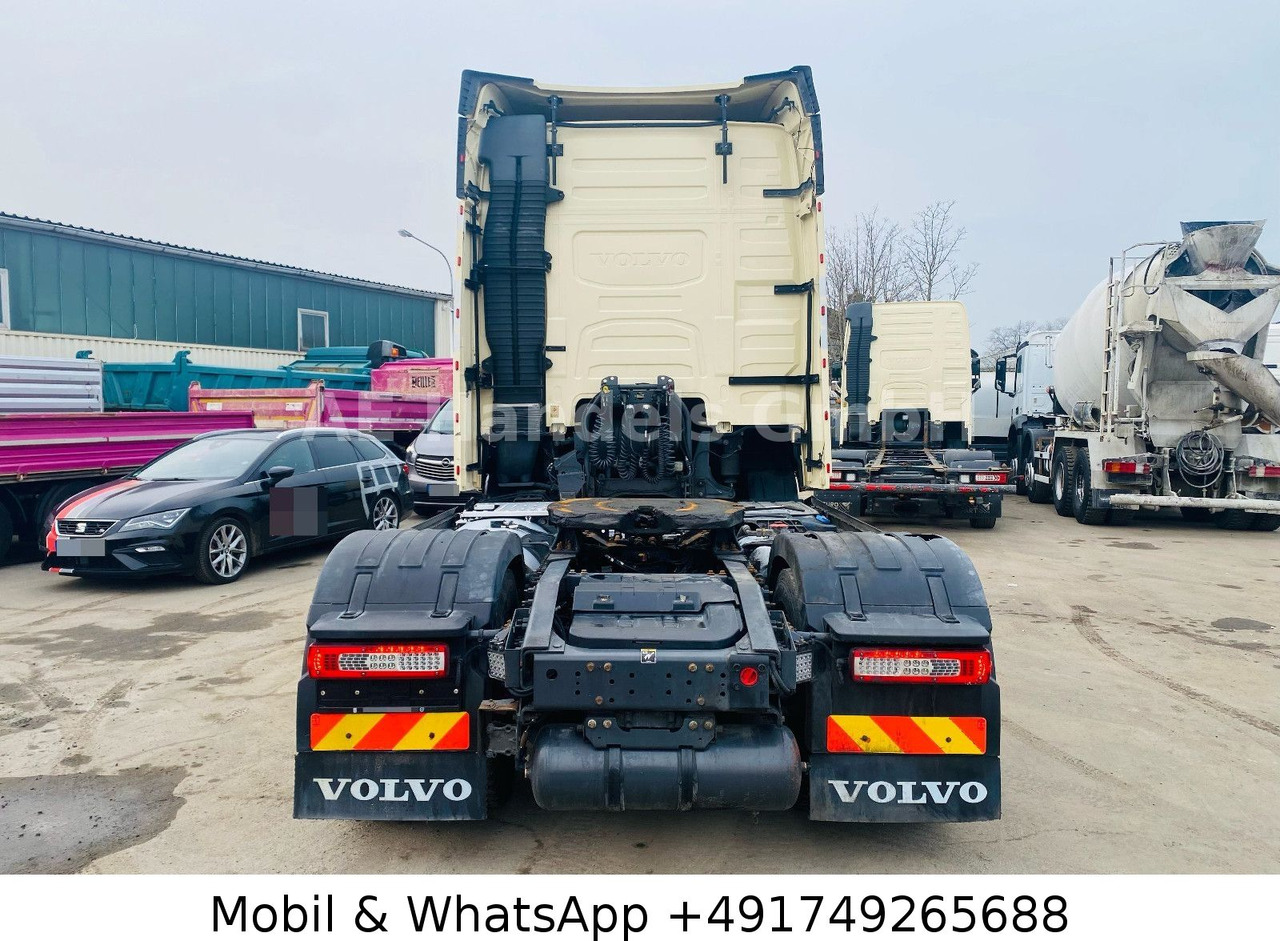 Volvo FH 540 Globe BL I-Shift Dual*VEB/2-KreisHydr/ACC - شاحنة جرار: صور 4 Volvo FH 540 Globe BL I-Shift Dual*VEB/2-KreisHydr/ACC - شاحنة جرار: صور 4