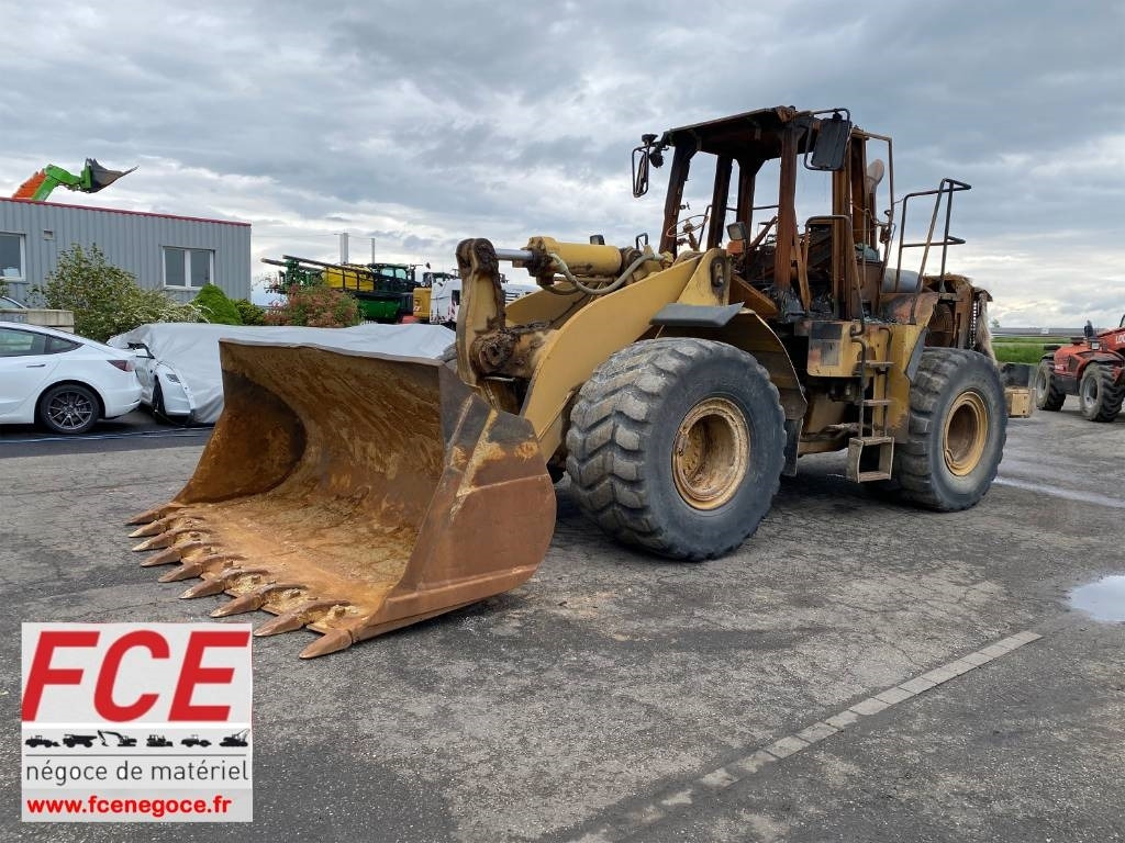 CAT 966 G endommagée Complete ou pour pièces - اللودر بعجل: صور 1 CAT 966 G endommagée Complete ou pour pièces - اللودر بعجل: صور 1