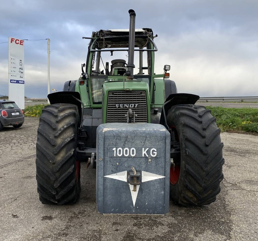 Fendt 822 TURBOSHIFT 1er Main/Certificat CE endommagé - جرار: صور 2 Fendt 822 TURBOSHIFT 1er Main/Certificat CE endommagé - جرار: صور 2