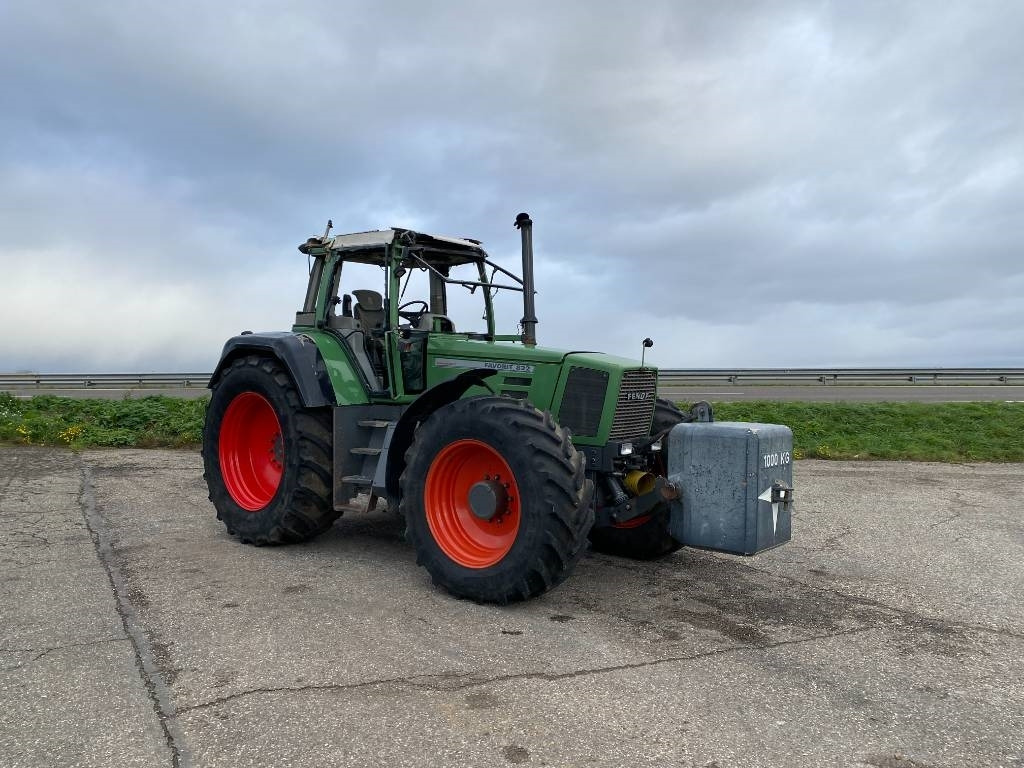 Fendt 822 TURBOSHIFT 1er Main/Certificat CE endommagé - جرار: صور 3 Fendt 822 TURBOSHIFT 1er Main/Certificat CE endommagé - جرار: صور 3