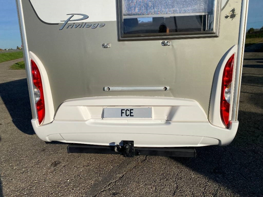 موتر هوم شبه متكامل Fiat BURSTNER Privilège T615-DUCATO 130 M/Jet endommagé: صور 39