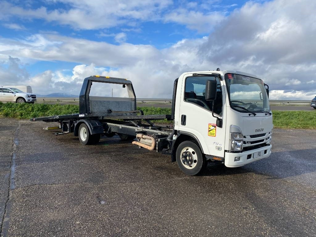 Isuzu P75-S2/MONZA 1er Main Carte grise Française - شاحنة نقل سيارات شاحنة: صور 5 Isuzu P75-S2/MONZA 1er Main Carte grise Française - شاحنة نقل سيارات شاحنة: صور 5