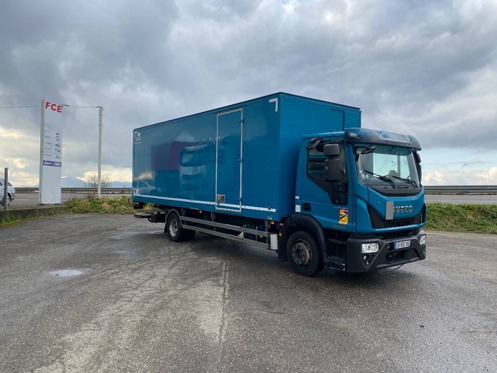Iveco EuroCargo 120/210 e6 Turbo Hors /Service - بصندوق مغلق شاحنة: صور 3 Iveco EuroCargo 120/210 e6 Turbo Hors /Service - بصندوق مغلق شاحنة: صور 3