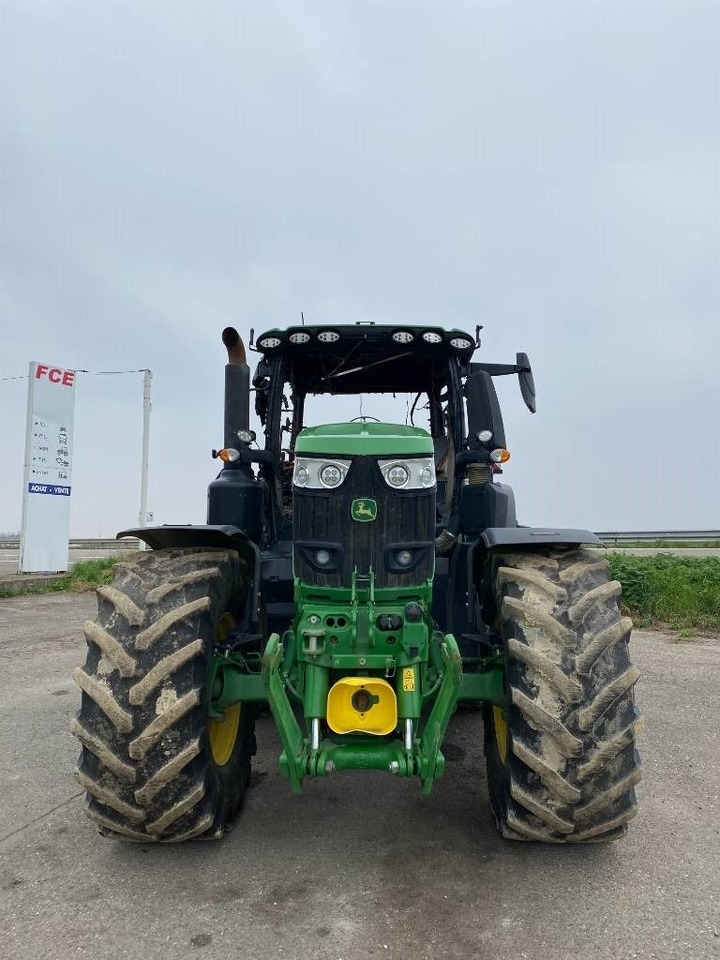 John Deere 6250 R / AutoPower endommagé - جرار: صور 2 John Deere 6250 R / AutoPower endommagé - جرار: صور 2