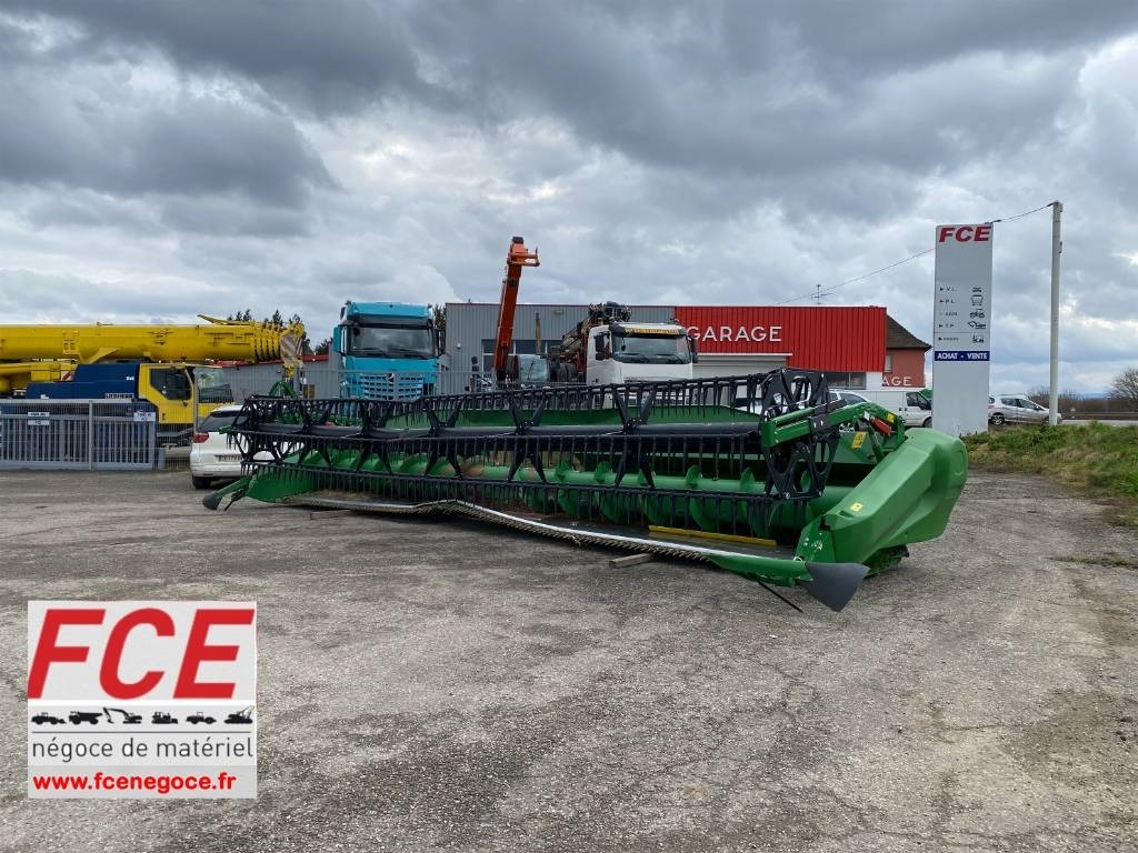 John Deere 730 X Origine Françaises endommagée - معدات آلة حصاد: صور 1 John Deere 730 X Origine Françaises endommagée - معدات آلة حصاد: صور 1