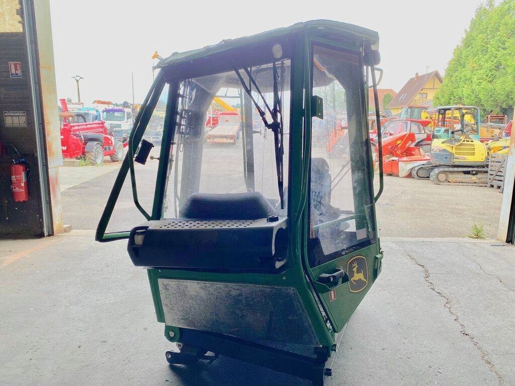 الكبائن - شاحنة John Deere SERIE 10: صور 7