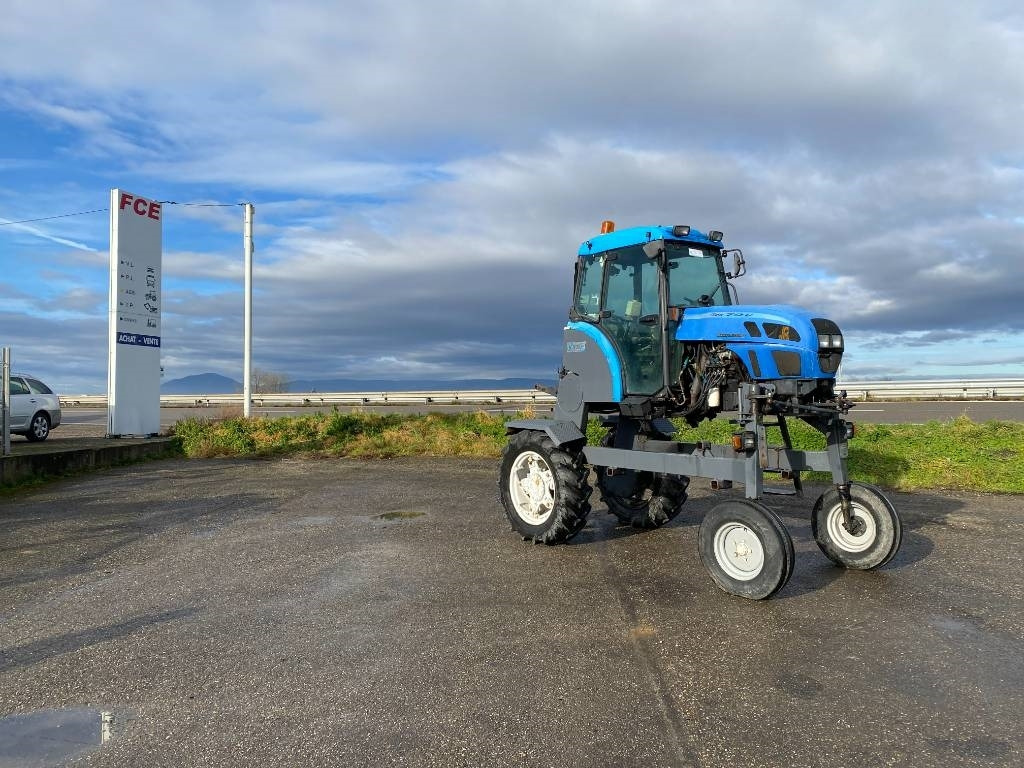 Landini REX R70V Enjambeur a Grand dégagement endommagé - جرار: صور 3 Landini REX R70V Enjambeur a Grand dégagement endommagé - جرار: صور 3