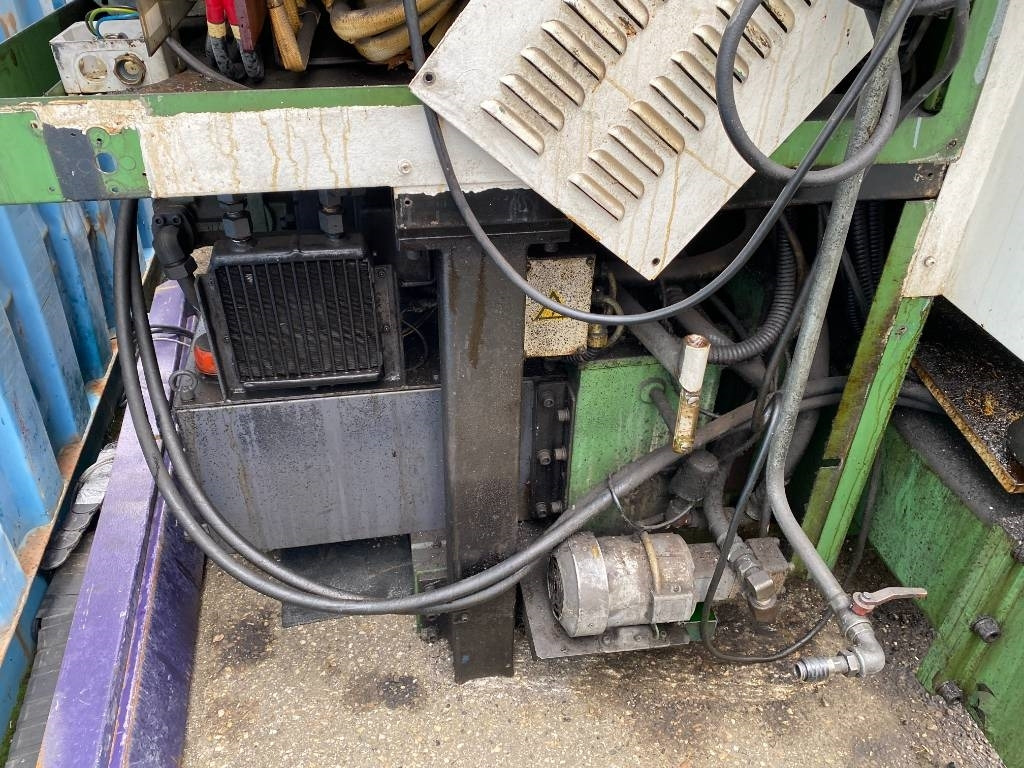 الآلات والماكينات الزراعية Mazak / Yamazaki FLEX-GL 200N-MLTPLX 630 1er Main: صور 15 الآلات والماكينات الزراعية Mazak / Yamazaki FLEX-GL 200N-MLTPLX 630 1er Main: صور 15