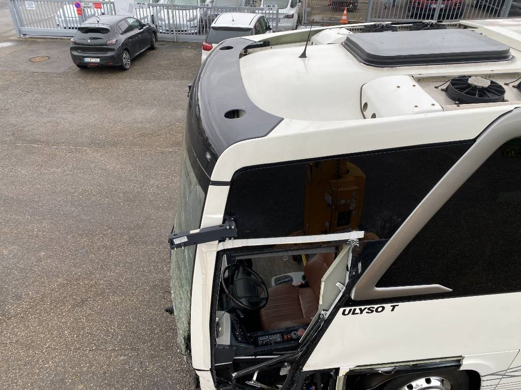 باص النقل بين المدن Otokar ULYSO-T Cummins e6/316Ps endommagé: صور 17 باص النقل بين المدن Otokar ULYSO-T Cummins e6/316Ps endommagé: صور 17