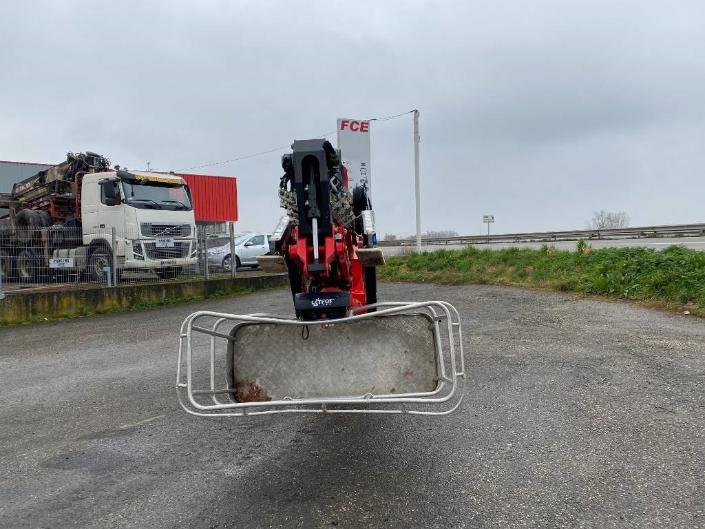 Platform Basket SPIDER 30T /1er Main-Origine Française endommagée - رافعات سلة تلسكوبية: صور 3 Platform Basket SPIDER 30T /1er Main-Origine Française endommagée - رافعات سلة تلسكوبية: صور 3