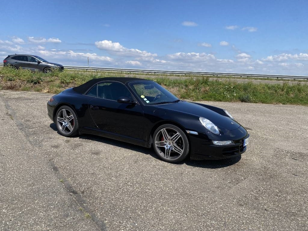 Porsche 911 CARRERA 4-3.8i /355 4x4-TipTronic - سيارة: صور 4 Porsche 911 CARRERA 4-3.8i /355 4x4-TipTronic - سيارة: صور 4