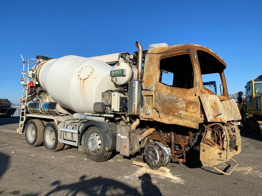 Renault C430 /IMER LT8.7-SL / ROTATHEAM TS13 - شاحنة خلاطة خرسانة: صور 3 Renault C430 /IMER LT8.7-SL / ROTATHEAM TS13 - شاحنة خلاطة خرسانة: صور 3
