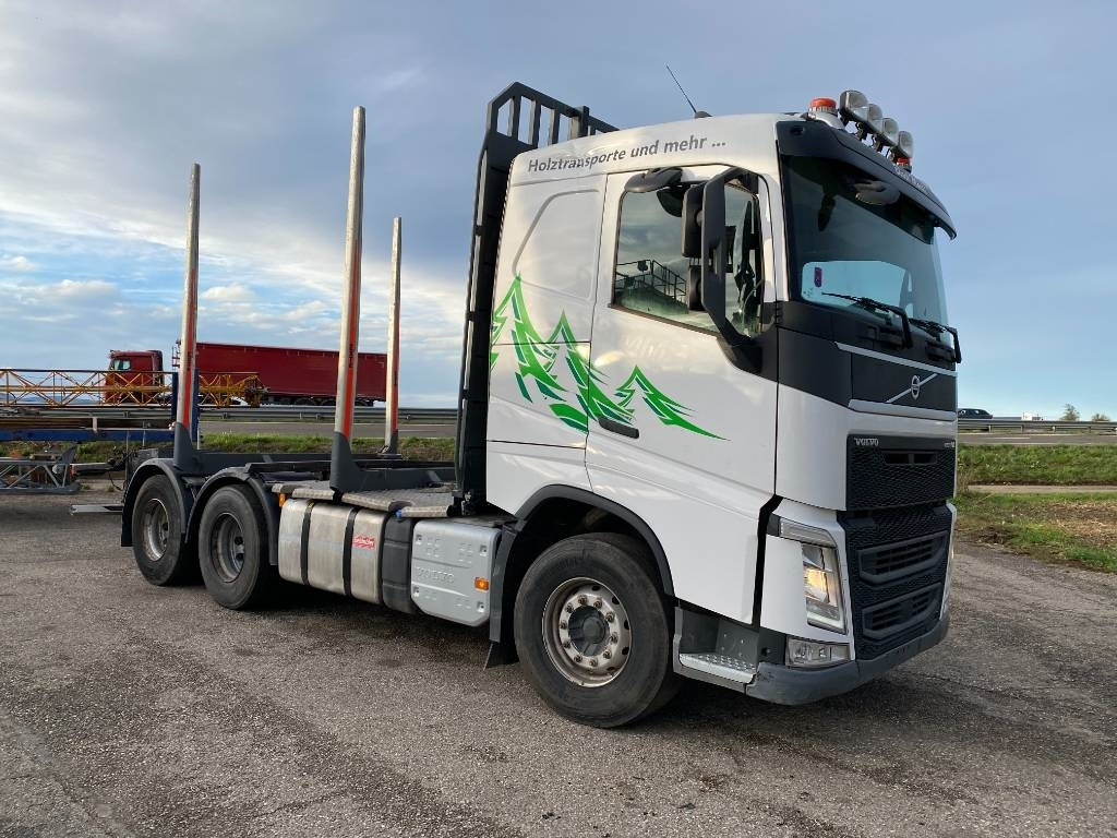 Volvo FH 460 6x4 /E6 VEB - شاحنة قطع الأشجار: صور 3 Volvo FH 460 6x4 /E6 VEB - شاحنة قطع الأشجار: صور 3