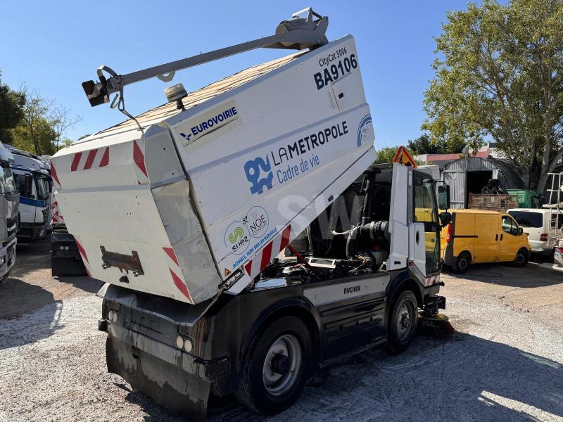 Bucher Schoerling CITYCAT 5006 - سياره كنس شوارع: صور 4 Bucher Schoerling CITYCAT 5006 - سياره كنس شوارع: صور 4