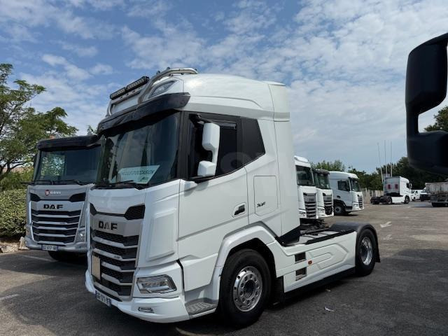 DAF XF 530 - شاحنة جرار: صور 3 DAF XF 530 - شاحنة جرار: صور 3